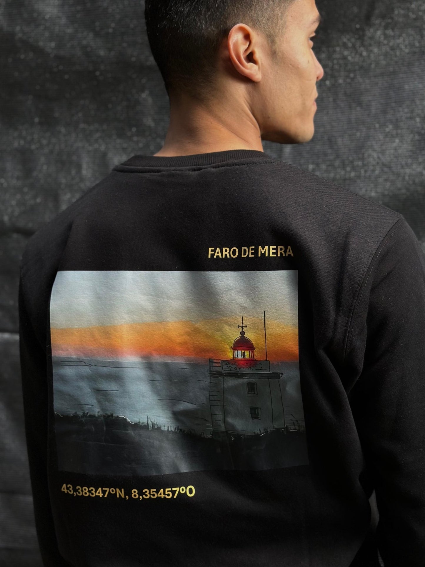 Sudadera Faro de Mera - By_Handesign